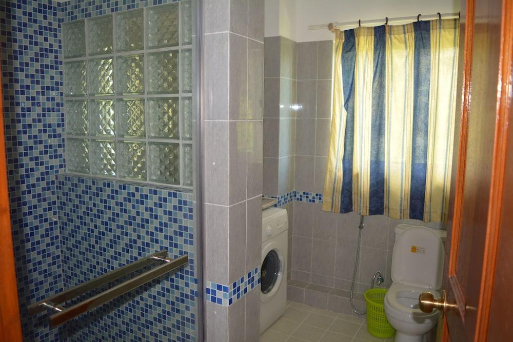 Manfiyo Guest House Anse Boileau Екстериор снимка