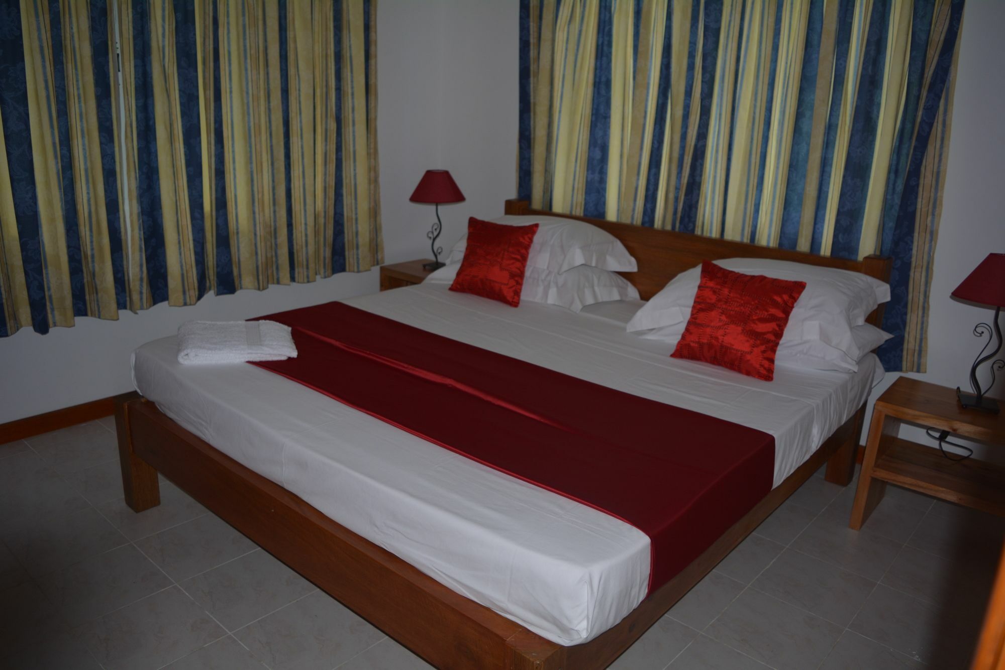 Manfiyo Guest House Anse Boileau Екстериор снимка