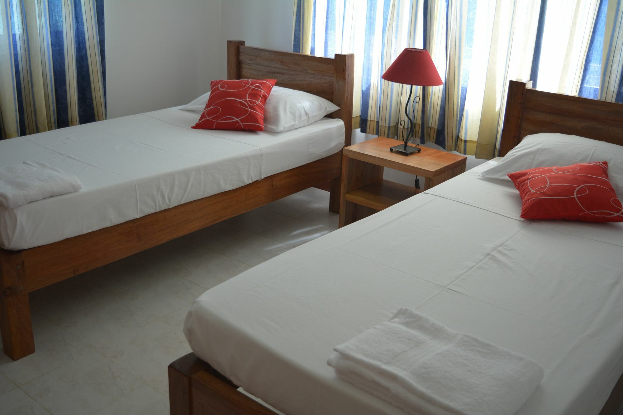 Manfiyo Guest House Anse Boileau Екстериор снимка